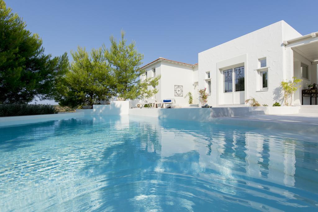 Anemolia Villas With Private Pools Near The Most Beautiful Beaches Of Alonissos Isomata Exterior foto